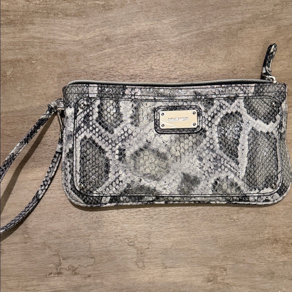 Nine West Black and White Snakeskin Wristlet